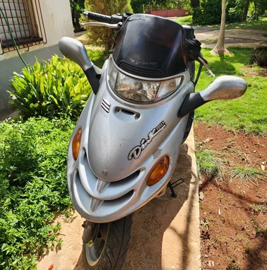 Vendo Moto AUTOMATICA - Img 97504205