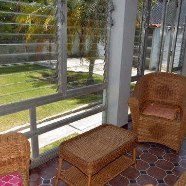 🏠 Casa neocolonial en Playa, ideal para familias o parejas con mascotas - Img 118310898