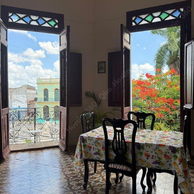 RENTA hostal de 2 habitaciones con Qba Hostin 360 en el centro de CAMAGÜEY - Img 126196341