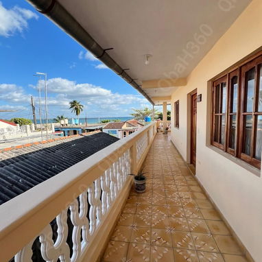 RENTA hostal de 3 habitaciones EN PLAYA CALETON, CIÉNAGA DE ZAPATA - 8/10