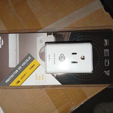 Combo marca EKO Split 1 tonelada + Soporte de compresor+ Protector de voltaje - Img 126367592