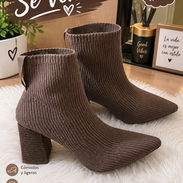 Se venden BOTAS de tacón - Img 58099209