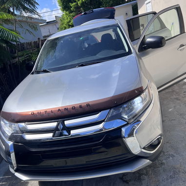Carro en Miami para exportar Mitsubishi Outlander 2018  tres filas asiento  caminando perfecto l+17868686936 - Img 124054926