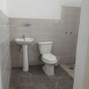 CASA INDEPENDIENTE EN PLAYA - 8/10