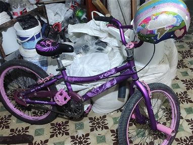 Vendo una bicicleta de niña - Img main-image-45962624