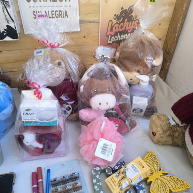 Ofertas de combos de regalos y comida a domicilio para el día de las madre - Img 120928240