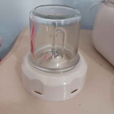 Licuadora con jarra de vidrio y triturador de especias. - 3/3