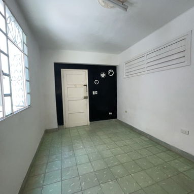 Se venta apartamento de 2/4 en plaza de la revolución - Img 125832209