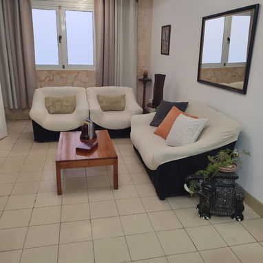 Vendo Apartamento en Miramar, 2 habitaciones, 2 baños, 200 mts del mar y 100 mts de 5ta ave.. - 5/5