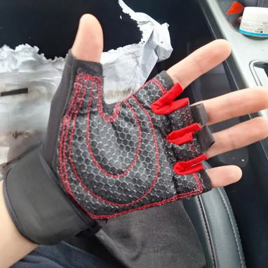 3000 Cup.Guantes Fitness para Hombres y Mujeres. Interesados al 53998989 o 54981957. - Img 102123694
