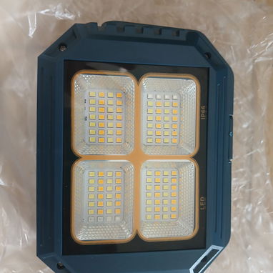 Lámpara recargable Led con panel solar - Img 123772348