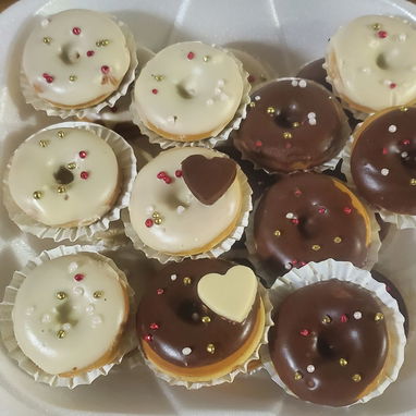 Mini donas y bombones - 9/9