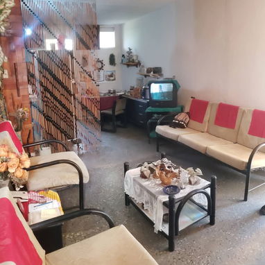 Vendo en La Coronela 230 y 27 / teléfono 53880446) - 5/5