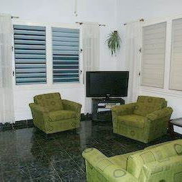 📱 Apartamento con Piscina en el Centro de Varadero 🏊‍♂️🏖️ - Img 115525721
