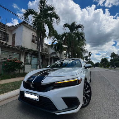 ⭕ HONDA CIVIC 2023 - 2/4