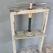Prensa para hacer tabaco muy buena calidad - Img 55628352
