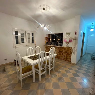 🏡 ¡EN VENTA CASA CAPITALISTA EN RESIDENCIAL SEVILLANO! - 3/10