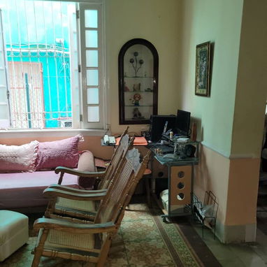 Venta en bajos de un biplanta - Img 122881098