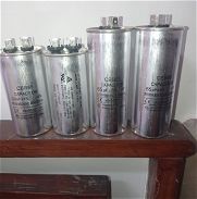 Vendo capacitores nuevo de 1-1.5-2-2.5-3-3.5-4-5-6-20-25-30-35-35+5-40-45-50-55-60-65-70 son de marcha - Img 45881647