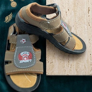 Sandalias nuevas para niños - Img 121419870