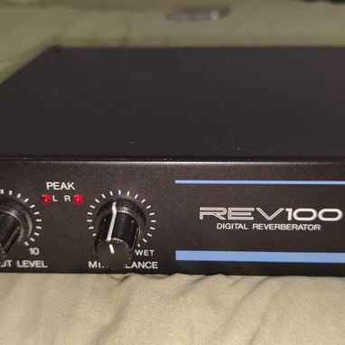 Procesador de efectos de sonido profesional Yamaha. - Img 122410148