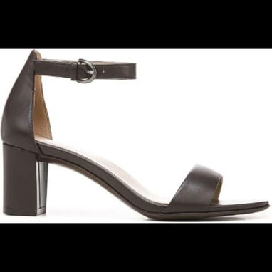 25 USD VENTA DE ZAPATOS NUEVOS COLOR CARMELITA #37 - Img 124969186