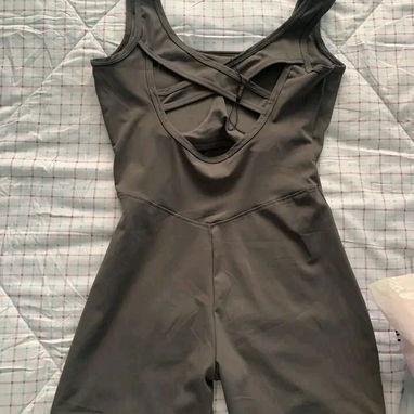 Ropa deportiva original - 6/10