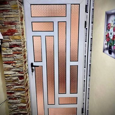 Realizamos todo tipo de diseños modernos en carpintería de aluminio 🪟 y cristal 🔮montaje y transportacion free - Img 118830893