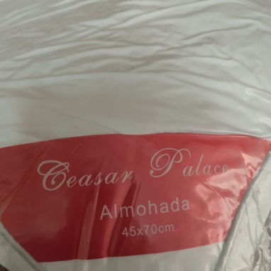Almohada hotelera 15 USD c/u - Img 123554118