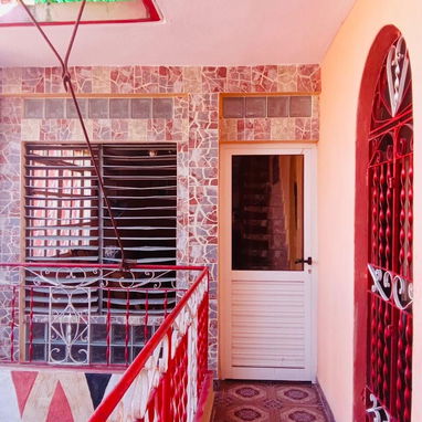 Casa colonial ubicada en el centro de Santiago - Img 123738997