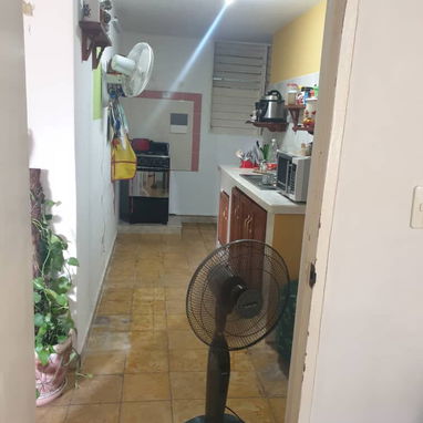 Apartamento de 2/4 frente la cardiovascular, Vedado zona de hospital - 6/10