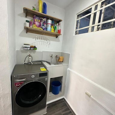Vendo Apartamento de 2 Dormitorios en 3er. Piso. Frente a calle con Azotea libre. Palatino. El Cerro. - 7/7