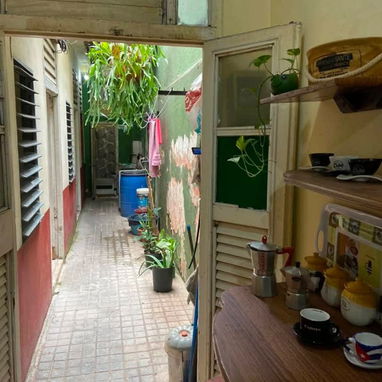 Casa en Centro Habana. - 8/9