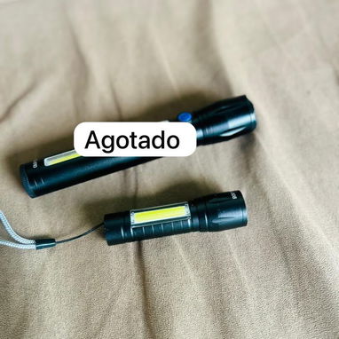 Linternas LED de mano 🌸 $5 - 3/4