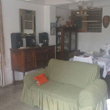 🏠 APARTAMENTO EN 20 DE MAYO - 2/6