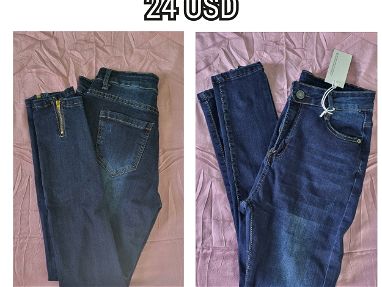 Se venden pantalones jeans de mezclilla tipo skinny tiro alto en 24 USD. - Img 63133968