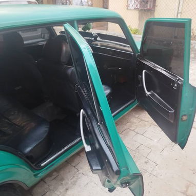 Lada único dueño ,el carro está de fábrica,lata de fábrica - Img 121332710