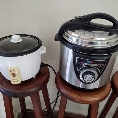 VENDO COMBO, OLLA REINA Y ARROCERA. - 3/3