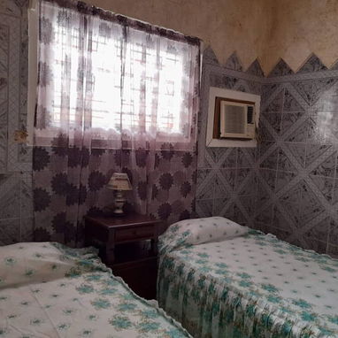 Cod.Z Alquiler ,Casa Vacacional 🏖️: 4 Habitaciones, Cerca del Mar. Capacidad hasta 10 Personas - Img 109181395