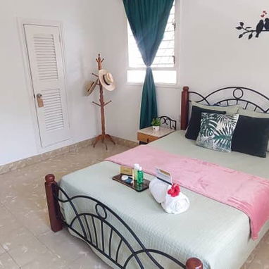 Renta de apartamento en la habana. Alquiler de casa en el Vedado - Img 112440883