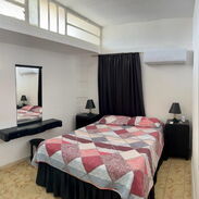 Alquiler lineal de apartamento independiente de 2 cuartos en el vedado por el hotel Cohiba - Img 45512607