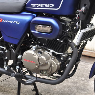 Moto 250cc - 6/8