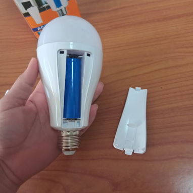 💡 ILUMINACIÓN ECONÓMICA 💡 BOMBILLO LED RECARGABLE IDEAL PARA LOS MOLESTOS APAGONES. MENSAJERÍA - FACTURA. TL 54833699 - Img 113731797