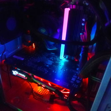 Tarjeta Gráfica de Video Nvidea GTX MSI Gaming x 1050 2gb gddr5 - 5/5