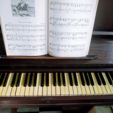 Se Vende Piano Vertical (Kohler & Campbell). - 2/2