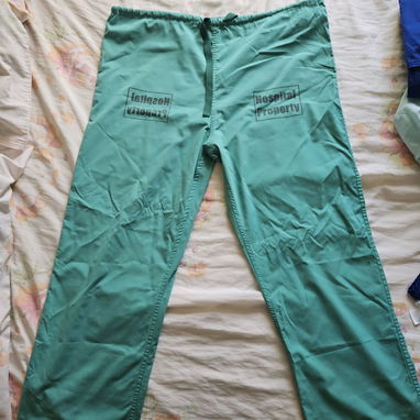 Ropa de medico - Img 126049033