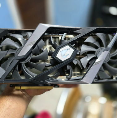 Nvidia Aorus Gigabyte RTX 2070 - Img 97166013