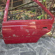 Puerta trasera izquierda de Peugeot 405 - Img 54781771