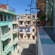 SUPER APARTAMENTO CON TODO. BALCON.2HABITACIONES.CENTRICO. 3ER PISO. CAPITALISTA.AZOTEA LIBRE - Img 54937296
