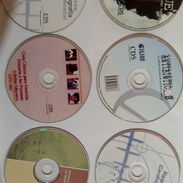 Se venden CD con temas de medicina - Img 54799929